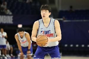 够拼！付政浩：在NBA选秀大会开始前 杨瀚森已经进行了14次试训